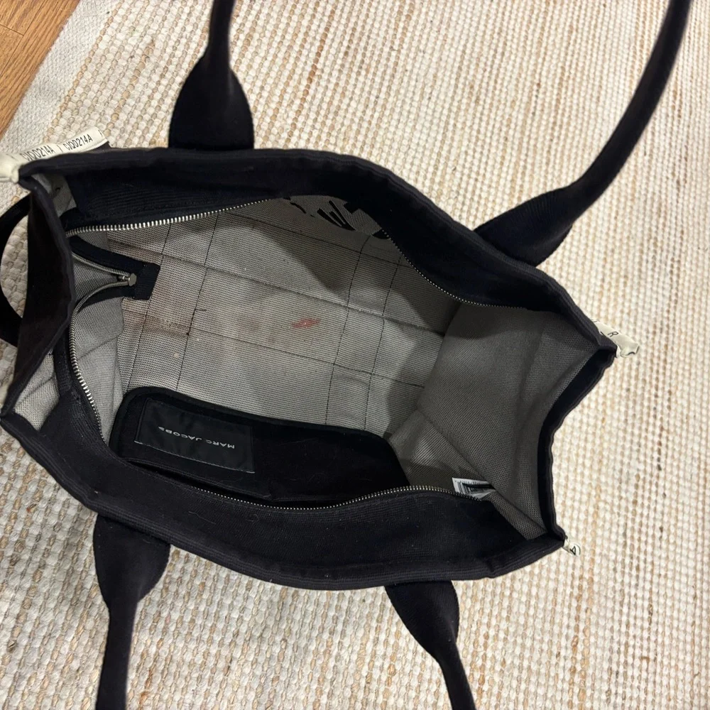 Marc Jacobs Black and White The Tote Bag